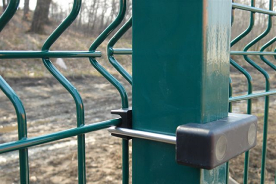 Stalp gard verde 1750 mm din teava dreptunghiulara