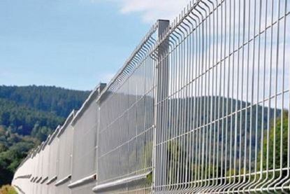 Panou gard zincat 1.2x2 m / 1200x2000, fir de 3.5 mm pentru imprejmuiri joase rezidentiale.